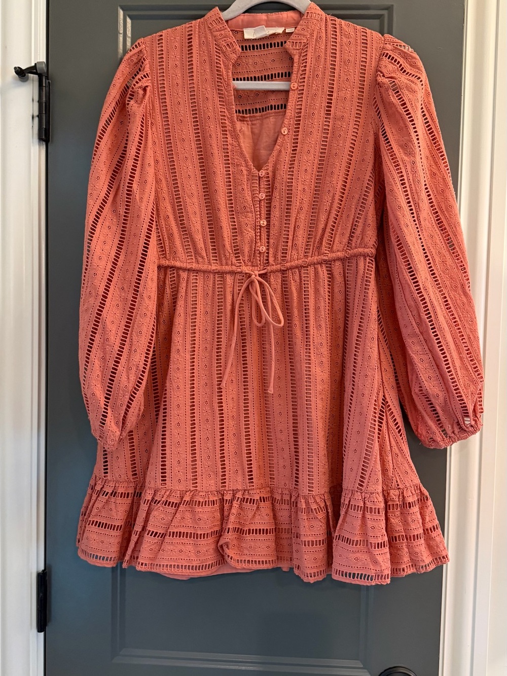 Adorable boutique Coral Eyelet Tie-Waist lined cotton mini  Dress xxs